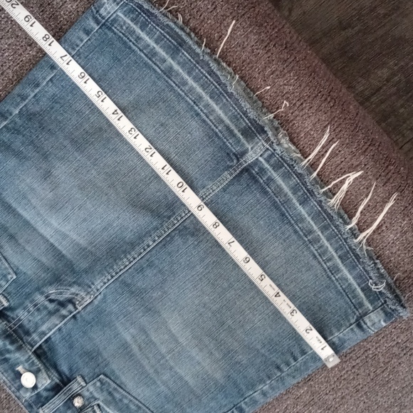 💙White House Black Market💙 - Blue Denim Stretch Mini Skirt - Picture 13 of 14